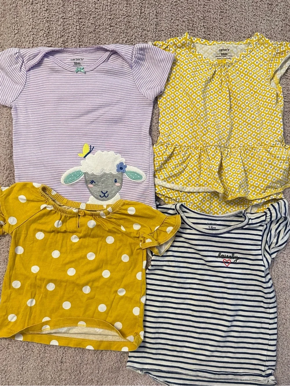 🌼 Carter’s Girls 18M Shirt & Bodysuit Lot of 4 💛🐑